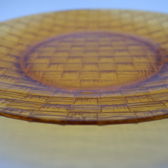France Amber Color Glass Wicker Pattern 9 Inch Plate - Picture 6 of 8